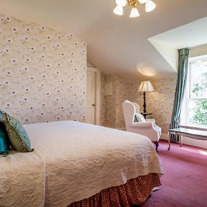 Double or Twin Room Lake View